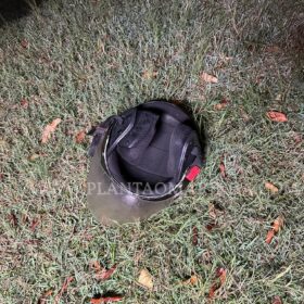 Jovem morre após bater moto na lateral de caminhão em Maringá Foto 4 Fotos de Jovem morre após bater moto na lateral de caminhão em Maringá