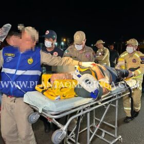 Motociclista morre após grave acidente no Contorno Sul de Maringá Foto 11 Fotos de Motociclista morre após grave acidente no Contorno Sul de Maringá
