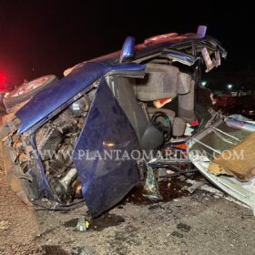Motorista dirige pela contramão e provoca acidente em Maringá Foto 4 Fotos de Motorista dirige pela contramão e provoca acidente em Maringá