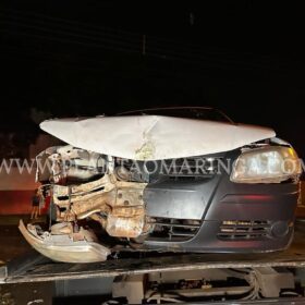 Perseguição policial termina em acidente e homem com mandado de prisão em aberto preso em Maringá Foto 8 Fotos de Perseguição policial termina em acidente e homem com mandado de prisão em aberto preso em Maringá