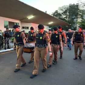 Laudo da Polícia Científica desmente versão de suspeito de matar policial em Maringá Foto 5 Fotos de Laudo da Polícia Científica desmente versão de suspeito de matar policial em Maringá