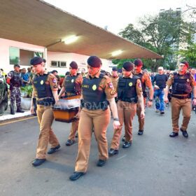Laudo da Polícia Científica desmente versão de suspeito de matar policial em Maringá Foto 4 Fotos de Laudo da Polícia Científica desmente versão de suspeito de matar policial em Maringá