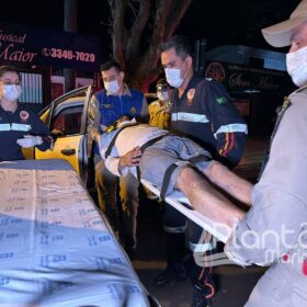 Câmera de segurança registra motorista avançando preferencial e causando acidente em Maringá Foto 2 Fotos de Câmera de segurança registra motorista avançando preferencial e causando acidente em Maringá