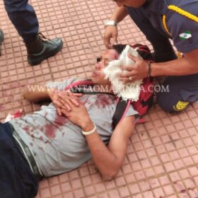 Homem é agredido com tijoladas após brigas entre guardadores de carros em Maringá Foto 3 Fotos de Homem é agredido com tijoladas após brigas entre guardadores de carros em Maringá