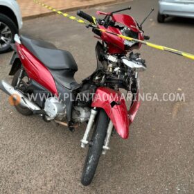 Carro avança preferencial causando acidente que deixou pai e filho feridos em Maringá Foto 11 Fotos de Carro avança preferencial causando acidente que deixou pai e filho feridos em Maringá
