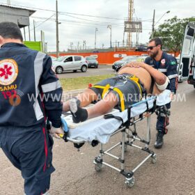 Carro avança preferencial causando acidente que deixou pai e filho feridos em Maringá Foto 9 Fotos de Carro avança preferencial causando acidente que deixou pai e filho feridos em Maringá