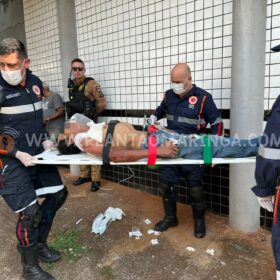 Homem é esfaqueado pela esposa após se recusar ir ao bar em Maringá Foto 1 Fotos de Homem é esfaqueado pela esposa após se recusar ir ao bar em Maringá