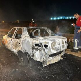 Homem obrigado a se ajoelhar e é executado com 30 tiros na frente do filho de 9 anos, em Maringá Foto 16 Fotos de Homem obrigado a se ajoelhar e é executado com 30 tiros na frente do filho de 9 anos, em Maringá