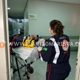 Suspeito de furto sofre traumatismo craniano e é intubado após tentativa de linchamento Foto 11 Fotos de Suspeito de furto sofre traumatismo craniano e é intubado após tentativa de linchamento