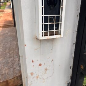Crueldade: Mulher é arrastada para um matagal e tem corpo incendiado em Maringá Foto 1 Fotos de Crueldade: Mulher é arrastada para um matagal e tem corpo incendiado em Maringá