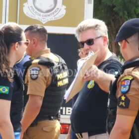 Jovem é morto com mais de 20 tiros e padrasto é ferido na perna neste domingo Foto 11 Fotos de Jovem é morto com mais de 20 tiros e padrasto é ferido na perna neste domingo