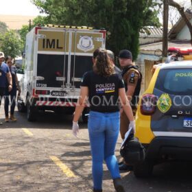 Jovem é morto com mais de 20 tiros e padrasto é ferido na perna neste domingo Foto 3 Fotos de Jovem é morto com mais de 20 tiros e padrasto é ferido na perna neste domingo