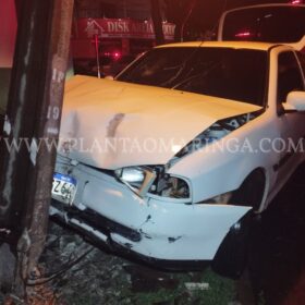 Pai e filha ficam feridos após batida entre moto e carro, em Maringá Foto 8 Fotos de Pai e filha ficam feridos após batida entre moto e carro, em Maringá