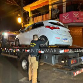 Quadrilha tenta fazer 'arrastão' para roubar veículos em viaduto de Maringá Foto 12 Fotos de Quadrilha tenta fazer 'arrastão' para roubar veículos em viaduto de Maringá