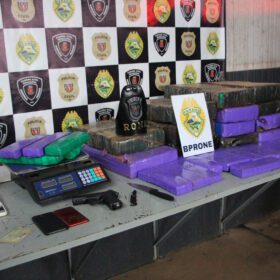 Dezessete pessoas são presas durante operação policial em Maringá e região Foto 8 Fotos de Dezessete pessoas são presas durante operação policial em Maringá e região