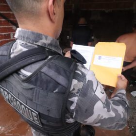 Dezessete pessoas são presas durante operação policial em Maringá e região Foto 2 Fotos de Dezessete pessoas são presas durante operação policial em Maringá e região