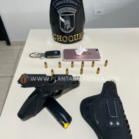 Equipe do Pelotão de Choque prende homem com pistola em Maringá Foto 1 Fotos de Equipe do Pelotão de Choque prende homem com pistola em Maringá