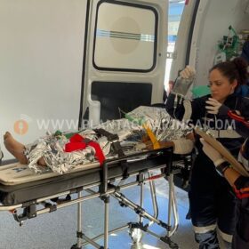 Homem cair de telhado durante conserto e é intubado em Maringá Foto 1 Fotos de Homem cair de telhado durante conserto e é intubado em Maringá