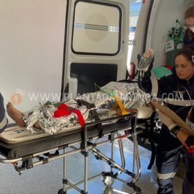 Homem cair de telhado durante conserto e é intubado em Maringá Foto 7 Fotos de Homem cair de telhado durante conserto e é intubado em Maringá