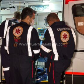 Homem é socorrido com ferimentos graves após ser esfaqueado pela esposa em Sarandi Foto 13 Fotos de Homem é socorrido com ferimentos graves após ser esfaqueado pela esposa em Sarandi
