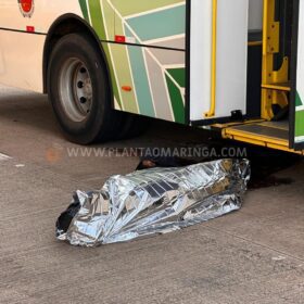 A caminho do trabalho homem morre atropelado por ônibus da TCCC em Maringá Foto 7 Fotos de A caminho do trabalho homem morre atropelado por ônibus da TCCC em Maringá