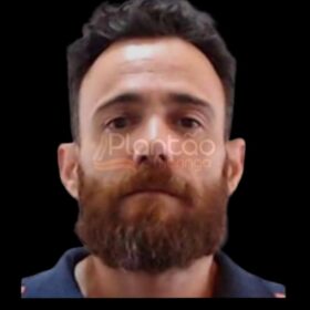 Identificado homem morto em confronto com o Pelotão de Choque em Maringá Foto 20 Fotos de Identificado homem morto em confronto com o Pelotão de Choque em Maringá
