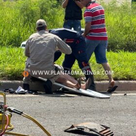 Motorista perde controle da direção, invade pista contrária e colide em carro e caminhões em Sarandi Foto 14 Fotos de Motorista perde controle da direção, invade pista contrária e colide em carro e caminhões em Sarandi