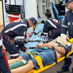 Mulher é atacada e ferida com 7 facadas pelo ex-companheiro em Sarandi; Homem tentou suicídio Foto 5 Fotos de Mulher é atacada e ferida com 7 facadas pelo ex-companheiro em Sarandi; Homem tentou suicídio