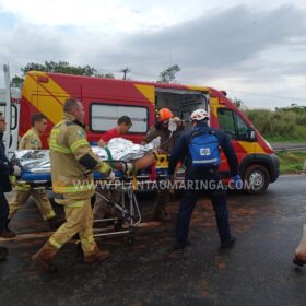 Dois helicópteros são acionados para resgatar vítimas de acidente na BR-376 Foto 1 Fotos de Dois helicópteros são acionados para resgatar vítimas de acidente na BR-376