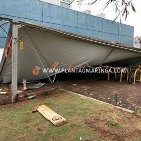 Tenda desaba com forte chuva e deixa 8 pessoas feridas em Maringá Foto 8 Fotos de Tenda desaba com forte chuva e deixa 8 pessoas feridas em Maringá