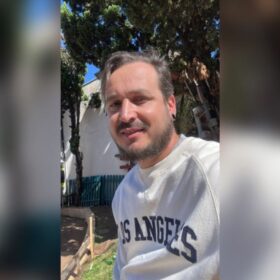 Tia abraça e perdoa motorista após acidente que causou a morte de sobrinho em Maringá Foto 17 Fotos de Tia abraça e perdoa motorista após acidente que causou a morte de sobrinho em Maringá