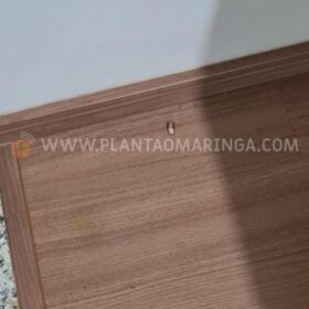 Tiro atinge janela de apartamento no 3º andar em Sarandi Foto 1 Fotos de Tiro atinge janela de apartamento no 3º andar em Sarandi