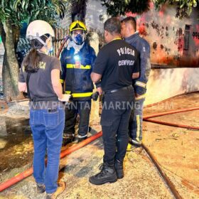 Incêndio mata duas crianças e deixa jovem em estado grave em Maringá Foto 18 Fotos de Incêndio mata duas crianças e deixa jovem em estado grave em Maringá