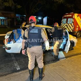 Maringá; Homem busca arma no carro para atirar em desafeto e acaba ferido pela própria arma Foto 11 Fotos de Maringá; Homem busca arma no carro para atirar em desafeto e acaba ferido pela própria arma