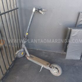Moça com patinete elétrico sofre traumatismo craniano após colisão com carro em Maringá Foto 2 Fotos de Moça com patinete elétrico sofre traumatismo craniano após colisão com carro em Maringá