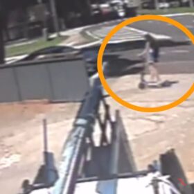 Moça com patinete elétrico sofre traumatismo craniano após colisão com carro em Maringá Foto 6 Fotos de Moça com patinete elétrico sofre traumatismo craniano após colisão com carro em Maringá
