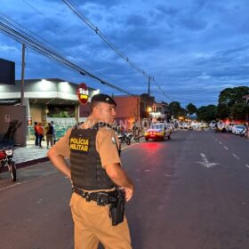 Câmera registra homem sendo executado a tiros em Sarandi Foto 15 Fotos de Câmera registra homem sendo executado a tiros em Sarandi