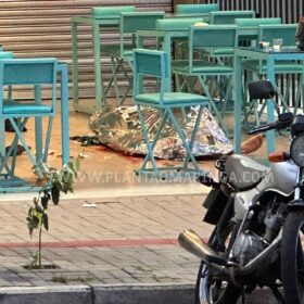 Câmera registra homem sendo executado a tiros em Sarandi Foto 7 Fotos de Câmera registra homem sendo executado a tiros em Sarandi