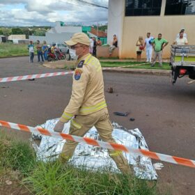 Motociclista de 40 anos morre após grave acidente em Maringá Foto 15 Fotos de Motociclista de 40 anos morre após grave acidente em Maringá