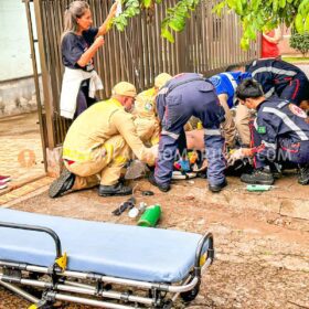 Motorista de carro avança preferencial e deixa motociclista entre a vida e a morte em Maringá Foto 6 Fotos de Motorista de carro avança preferencial e deixa motociclista entre a vida e a morte em Maringá