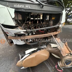 Motorista de micro-ônibus avança preferencial e causa grave acidente em Maringá Foto 10 Fotos de Motorista de micro-ônibus avança preferencial e causa grave acidente em Maringá