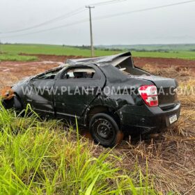 Carro aquaplana e acidente mata morador de Sarandi Foto 1 Fotos de Carro aquaplana e acidente mata morador de Sarandi