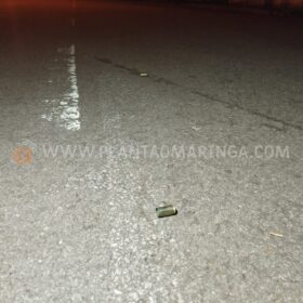 Casal de Sarandi com criança em carro sofre ataque a tiros em Maringá, e homem é baleado Foto 5 Fotos de Casal de Sarandi com criança em carro sofre ataque a tiros em Maringá, e homem é baleado