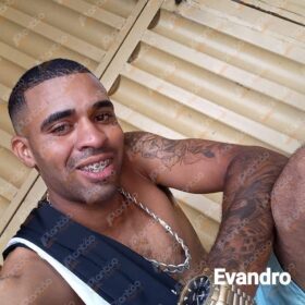 Foram identificados os cinco homens que morreram em confronto com a Polícia Militar de Maringá Foto 20 Fotos de Foram identificados os cinco homens que morreram em confronto com a Polícia Militar de Maringá