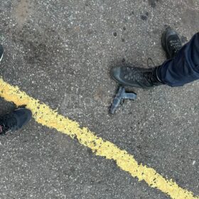 Homem é baleado com sete tiros em Sarandi Foto 2 Fotos de Homem é baleado com sete tiros em Sarandi