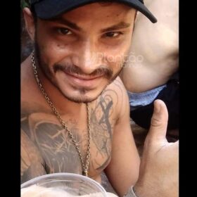 Homem é executado com 20 tiros na véspera de Natal em Maringá Foto 12 Fotos de Homem é executado com 20 tiros na véspera de Natal em Maringá