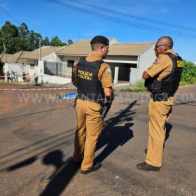 Homem é morto a tiros quando chegava no trabalho Foto 8 Fotos de Homem é morto a tiros quando chegava no trabalho