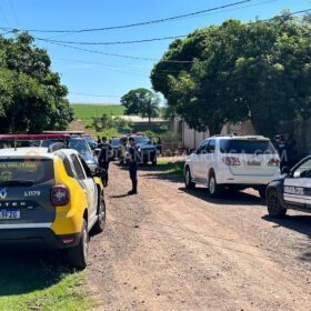 Identificado homem que morreu ao fazer o filho refém em Sarandi Foto 9 Fotos de Identificado homem que morreu ao fazer o filho refém em Sarandi