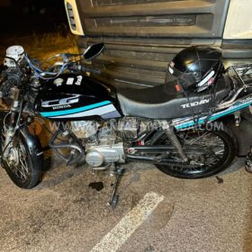Câmera de segurança registrou acidente que matou motociclista em Maringá Foto 11 Fotos de Câmera de segurança registrou acidente que matou motociclista em Maringá