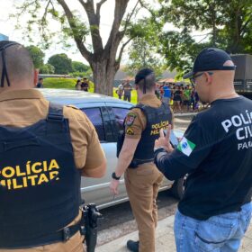 Jovem é executado com 7 tiros na cabeça em plena luz do dia Foto 7 Fotos de Jovem é executado com 7 tiros na cabeça em plena luz do dia